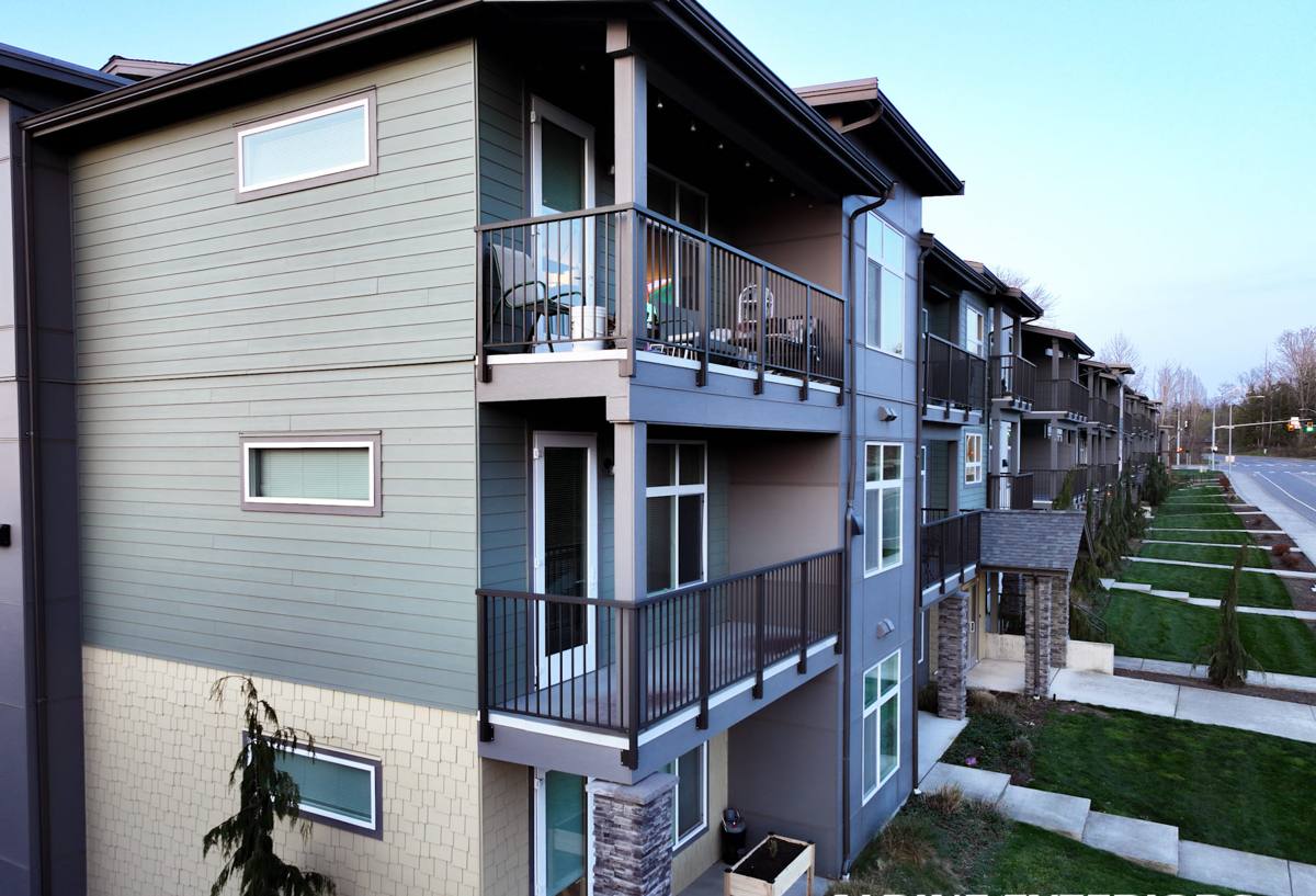 Tampa Siding Co lap siding in Tampa, FL
